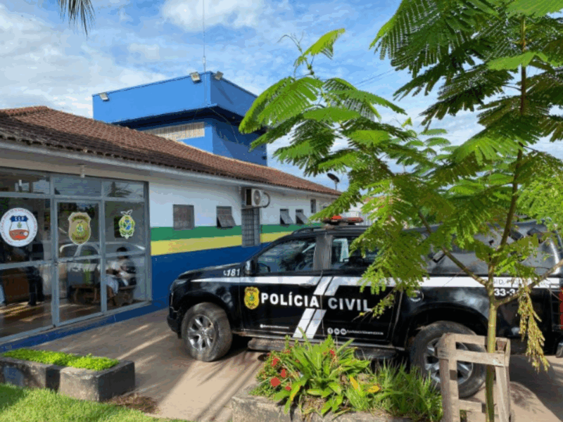 Suspeito é preso após matar senhor a golpes de faca no AM