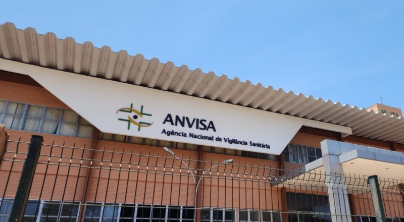 Anvisa suspende cosméticos e produtos de limpeza por irregularidades