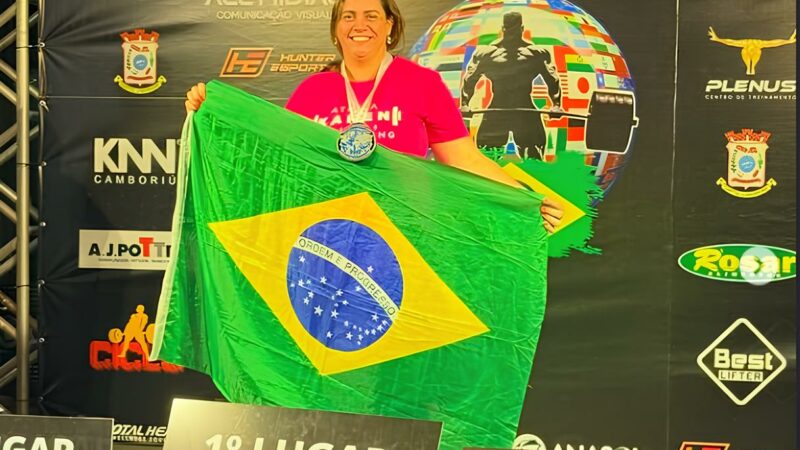 Atleta amazonense conquista título e recorde no Mundial de Powerlifting em Santa Catarina