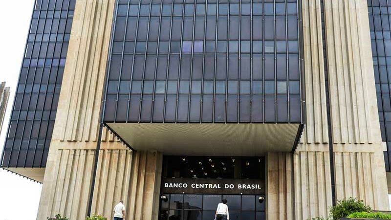 Dívida pública é de R$ 8,1 trilhões; juros renderam R$ 69,3 bilhões