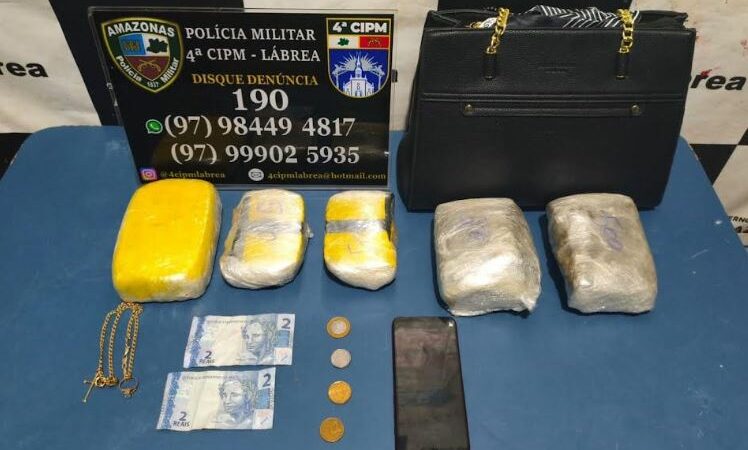 Mulher é presa transportando drogas de Manaus para Lábrea