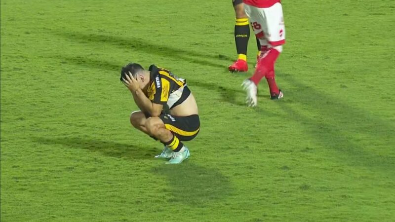 Amazonas cai para a Série C do Brasileiro após temporada irregular