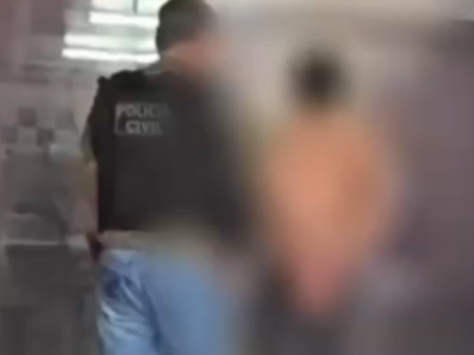 Homem agride companheira grávida após recusar entregar cartão e é preso em Manaus