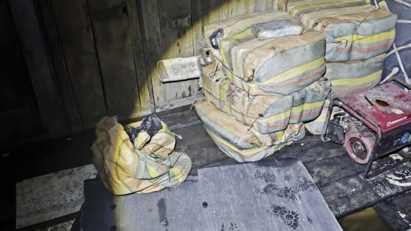 Mais de 210 kg de drogas foram apreendidas no Rio Negro, no AM