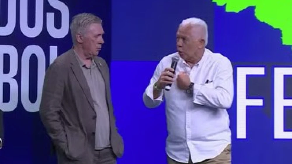 Técnicos brasileiros criticam Ancelotti, italiano rebate no fórum