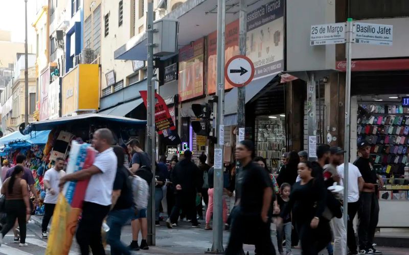 Brasil registra saldo positivo de 85,8 mil vagas de trabalho em novembro