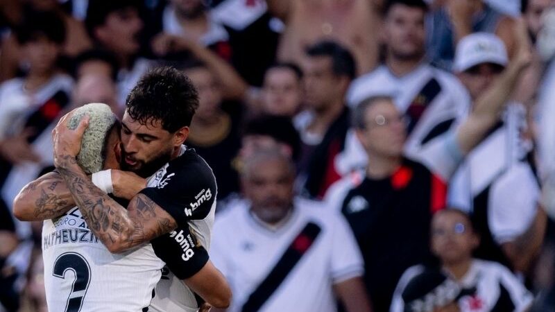 Corinthians vence Vasco e conquista tetracampeonato da Copa do Brasil