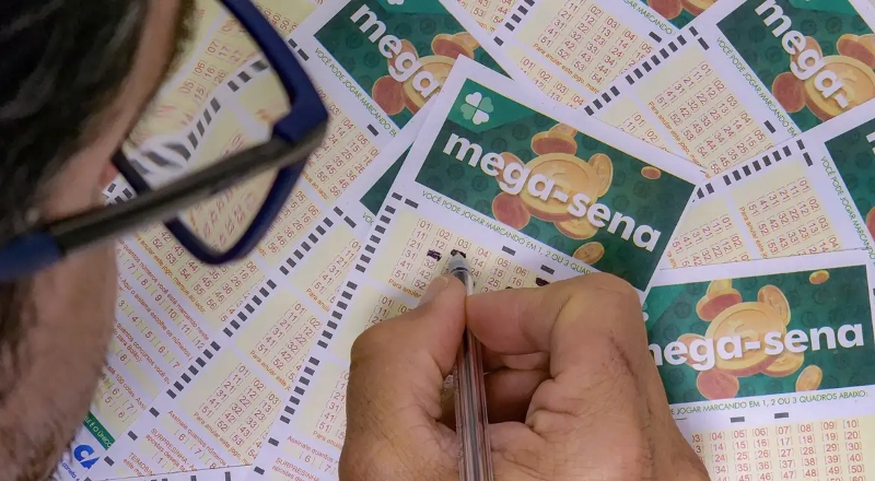 Mega-Sena acumula e prêmio principal vai para R$ 38 milhões
