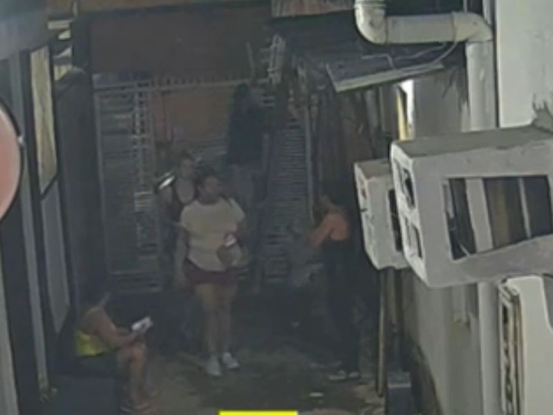 Vídeo mostra início de confusão em que dona de salão esfaqueia mulheres em Manaus