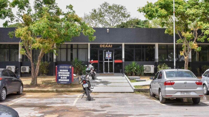 Adolescente de 14 anos é apreendida suspeita de matar ex-namorado a facadas em Manaus