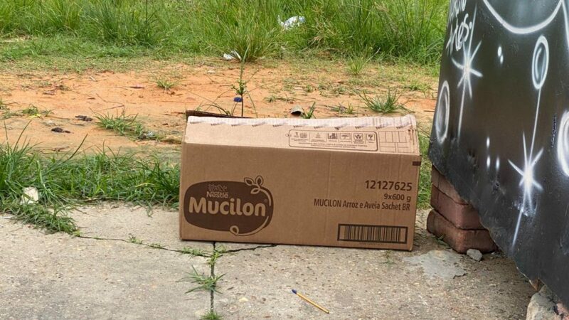 Feto é encontrado dentro de caixa em praça de Manaus