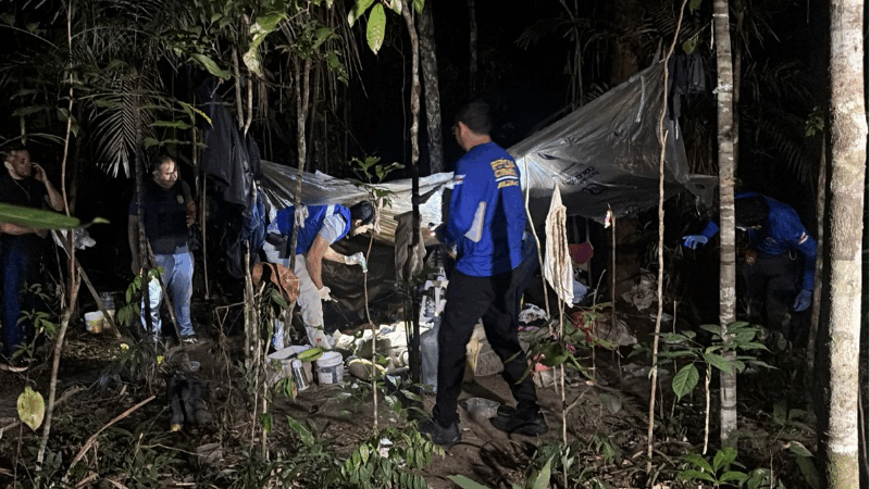 Mulher é encontrada morta em área de mata na UFAM; companheiro é o principal suspeito