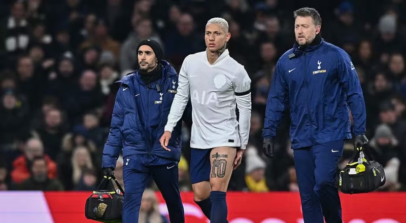 Richarlison sofre lesão grave e pode ficar afastado por cerca de dois meses