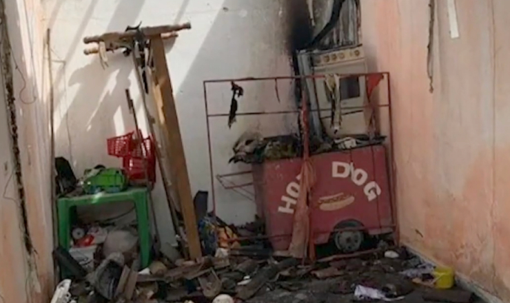 Irmãos morrem abraçados em incêndio poucas horas após retorno do tratamento contra o câncer