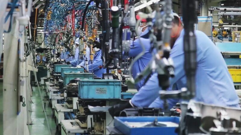 Fim da jornada 6×1 implicará em compensação, afirma economista