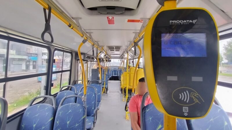 Dupla é presa por criar empresas falsas para fraudar cartões de meia-passagem em Manaus