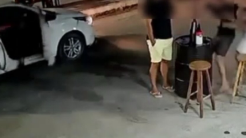 Homem é executado a tiros na porta de bar na Baixada Fluminense
