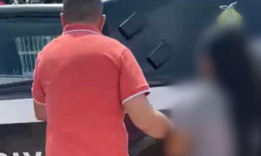 Mãe é presa por acobertar marido que estuprava a filha de 10 anos no Amazonas