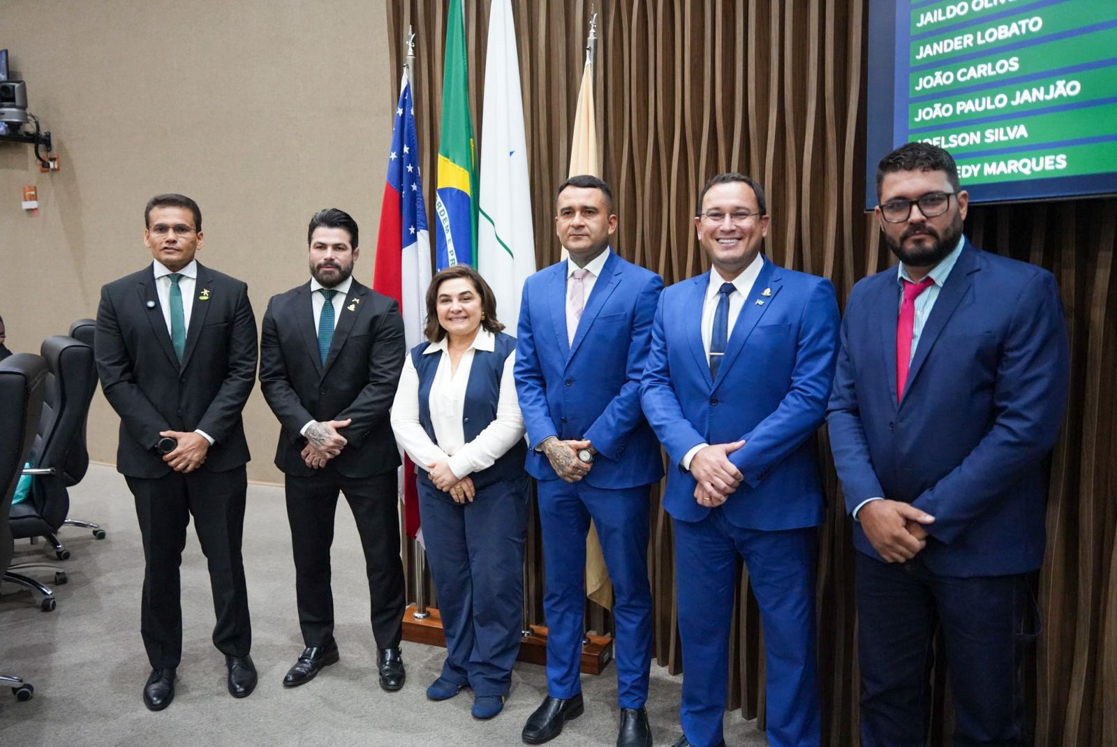 Professora Maria do Carmo visita Câmara Municipal e mostra união no projeto da direita para o Amazonas