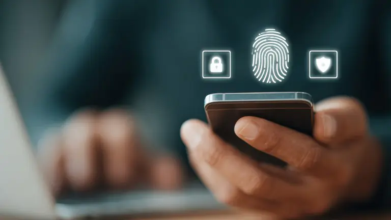 Biometria passa a ser obrigatória para Bolsa Família e INSS a partir de maio; veja novas regras