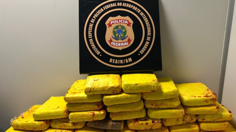 Polícia apreende 37 quilos de drogas e prende passageiro em flagrante no Aeroporto de Manaus