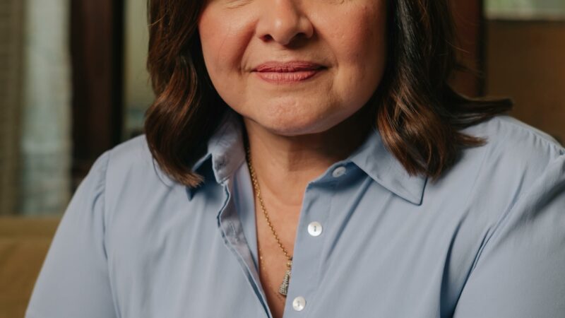 Professora Maria do Carmo questiona movimentação de adversários: ‘Quem decide se continuam? Eles ou você?’