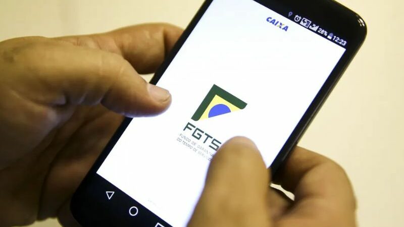 veja quem poderá usar o FGTS para quitar dívidas