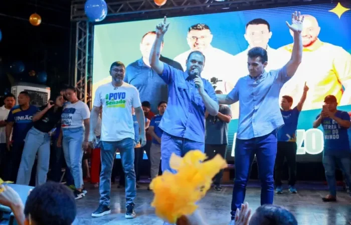 Roberto Cidade detalha proposta de ampliação do Auxílio Estadual para R$ 250 durante mobilização na zona Norte de Manaus