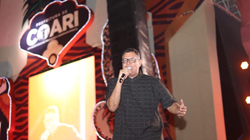 Coari finaliza festa de 94 anos com show gospel de Anderson Freire