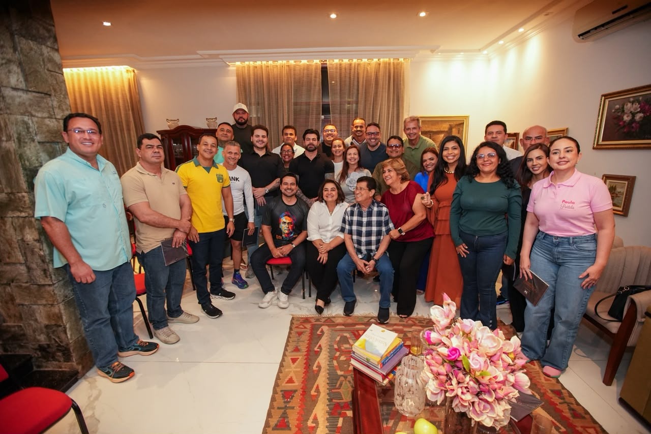 PL reúne pré-candidatos na casa de Maria do Carmo e alinha estratégias para 2026