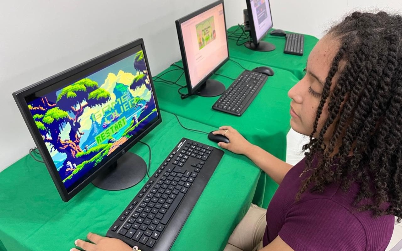 Manaós Tech Girls encerra inscrições e vai premiar jogos criados por meninas da rede pública